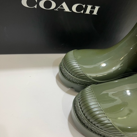 COACH 🥾NWT ✨ Rain boots 🏷️ size 8 woman’s - Picture 6 of 15